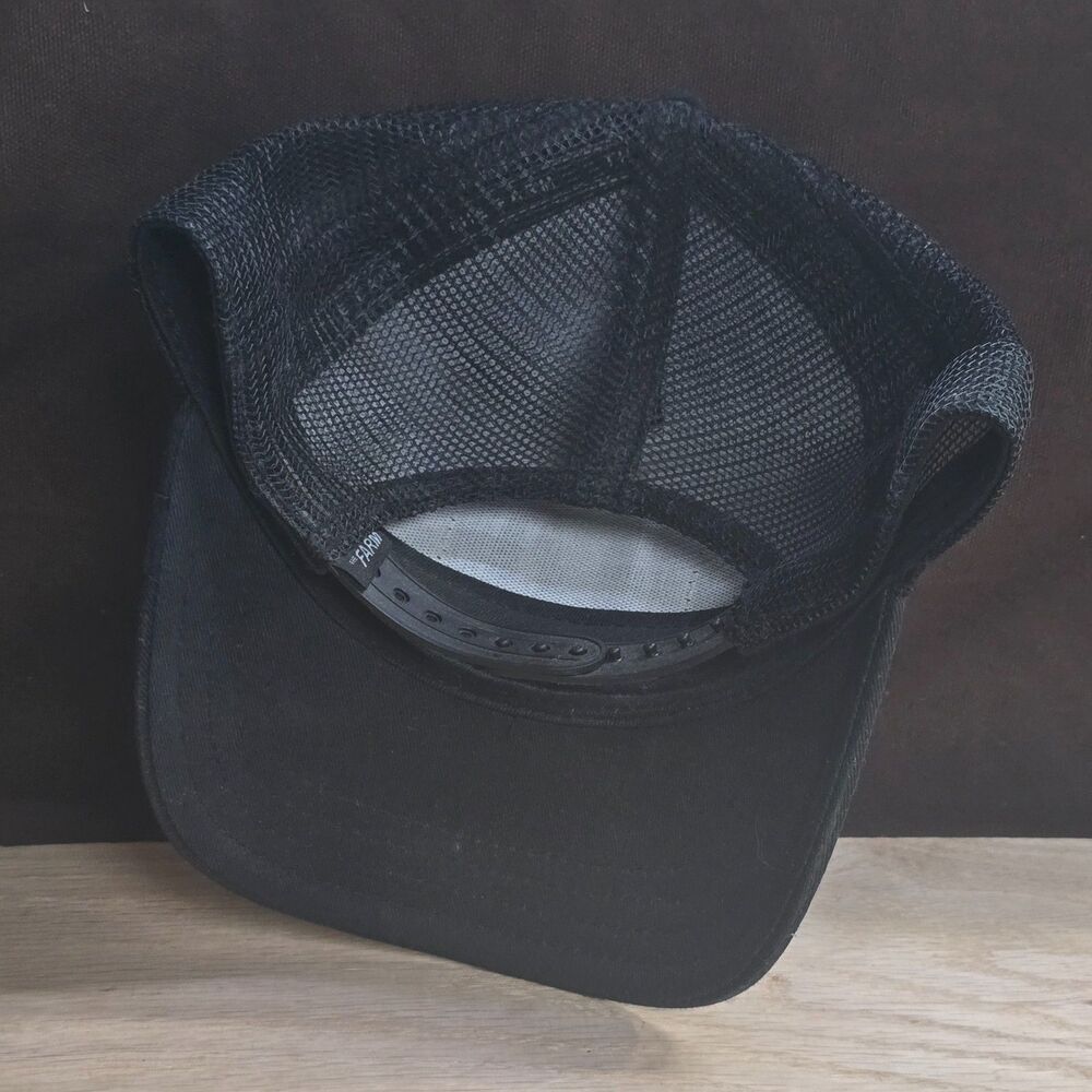 Goorin Bros The Farm Sucker Octopus Black Trucker Hat Snapback - Picture 5 of 8